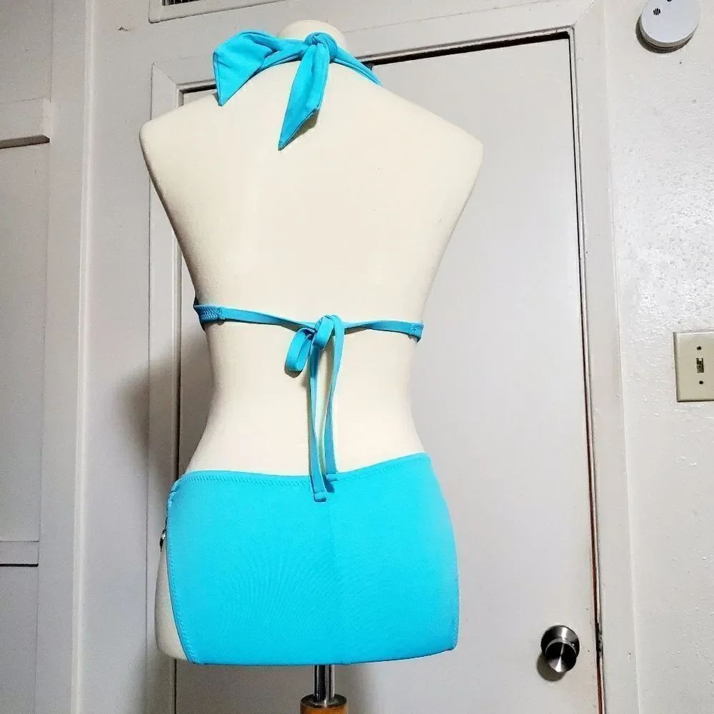 BECCA Blue Button Accented Bikini Set Size Medium - Picture 5 of 16